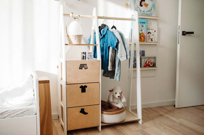 Kindergarderobe mit Ablage, Montessori Möbel, Kleiderschrank